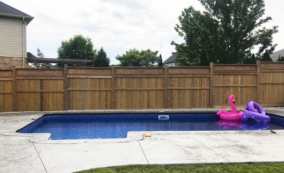 Elgin Fence and Deck – Custom Fences & Decks
