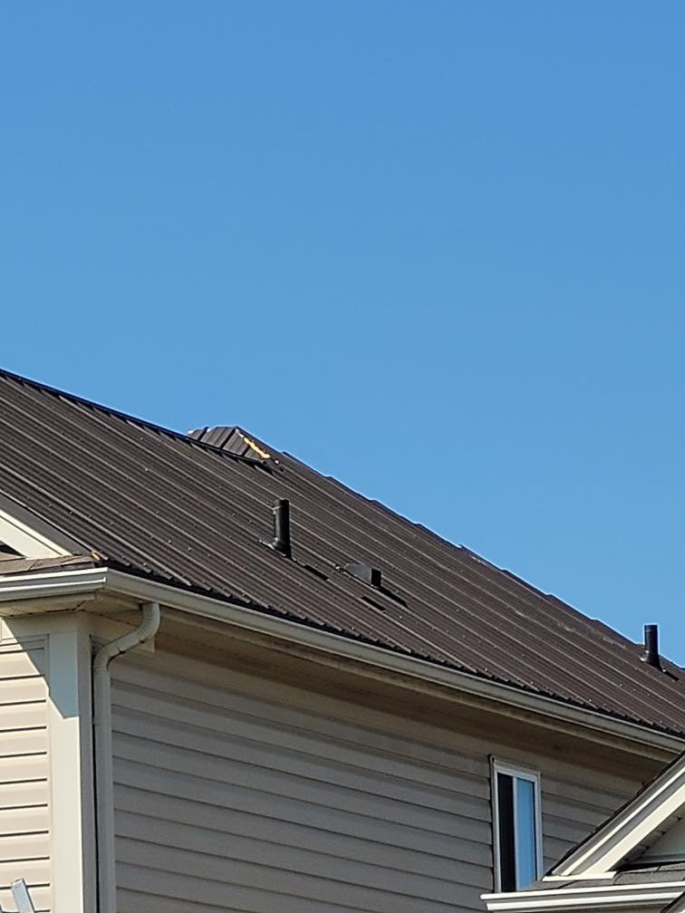 Rob’s Shingle & Steel Roofing