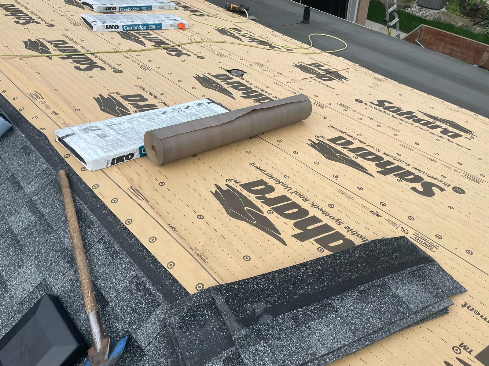 Rouse Shingle Roof Installers