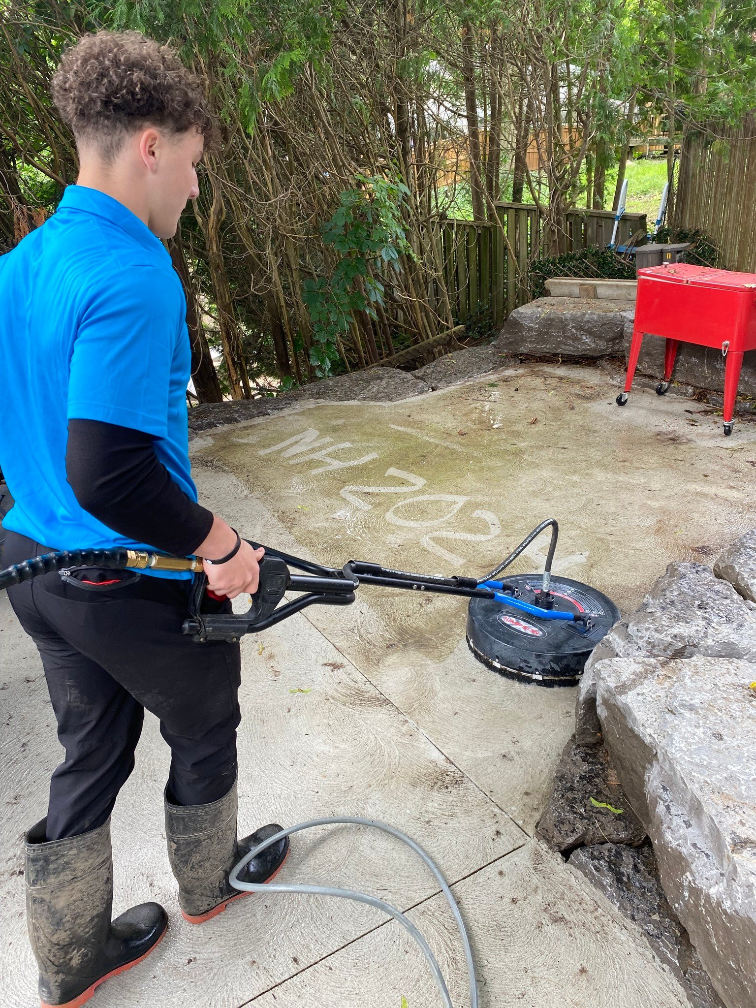Neighbourhood Hero Deep Cleaning