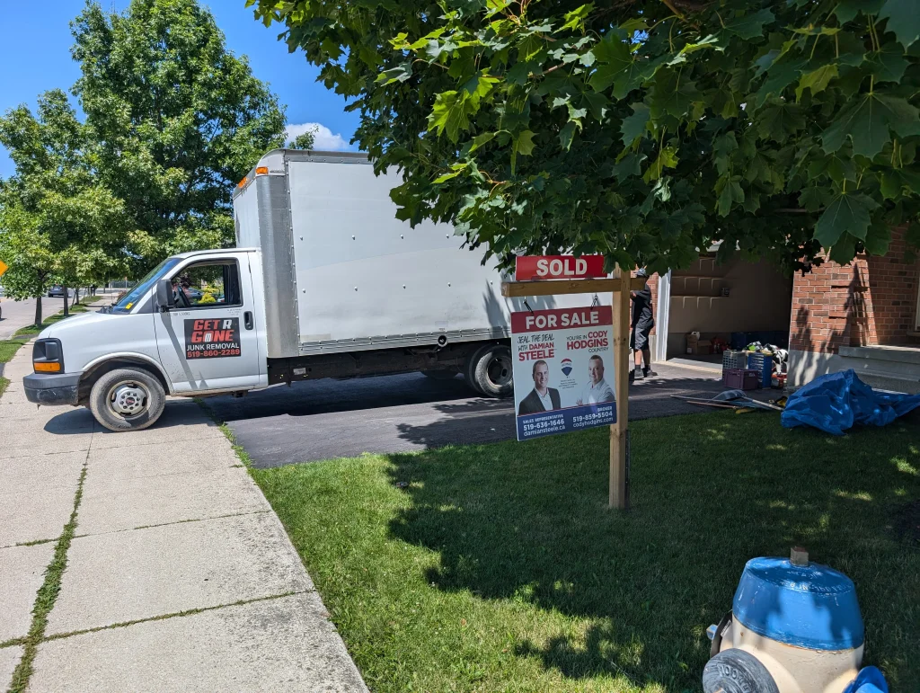 Get R Gone Eco Junk Removal