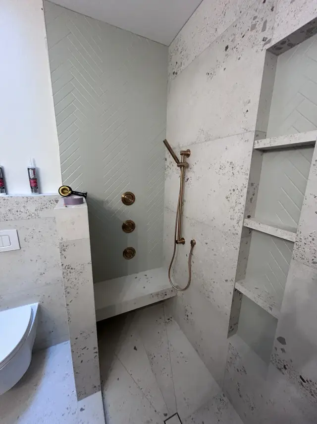 NV Bathroom Renovation & Tiling