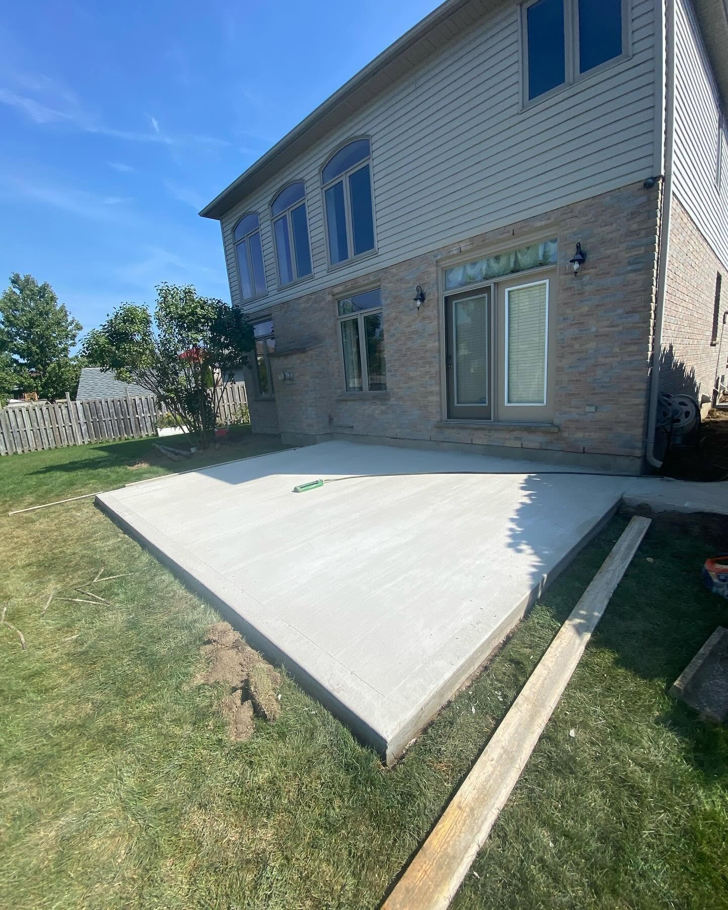 Moussa Concrete – Driveways, Patios & Concrete Repair